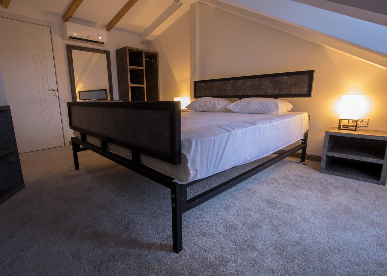 Hotel Opinion Tbilisi Værelse billede
